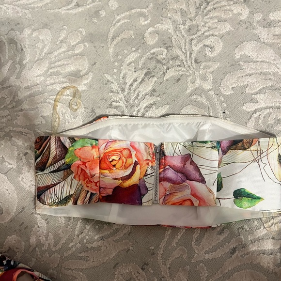 L’atiste two piece set - Picture 3 of 4